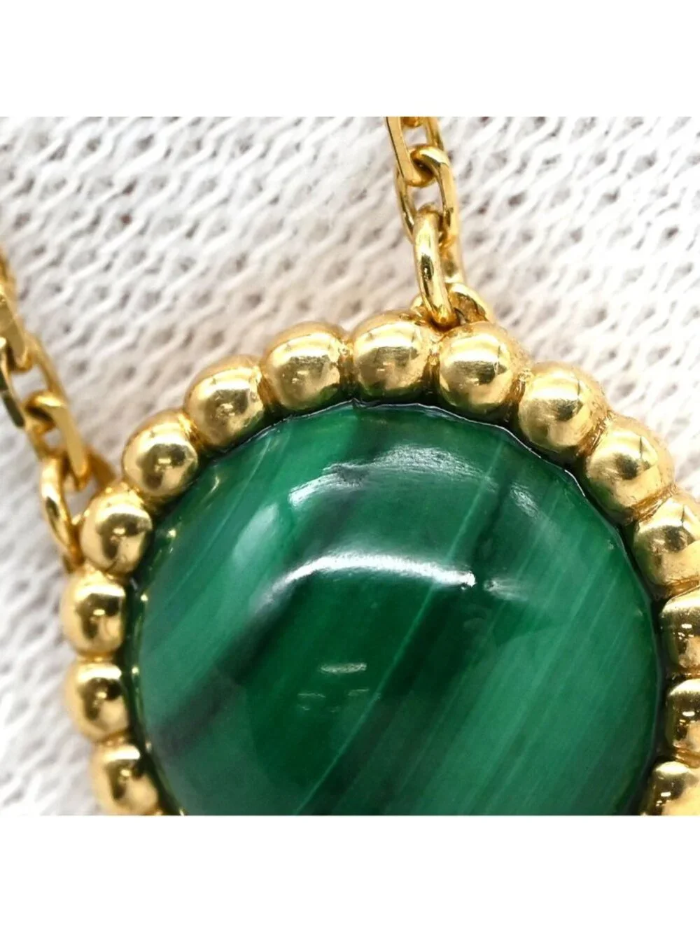 Van Cleef & Arpels brand van